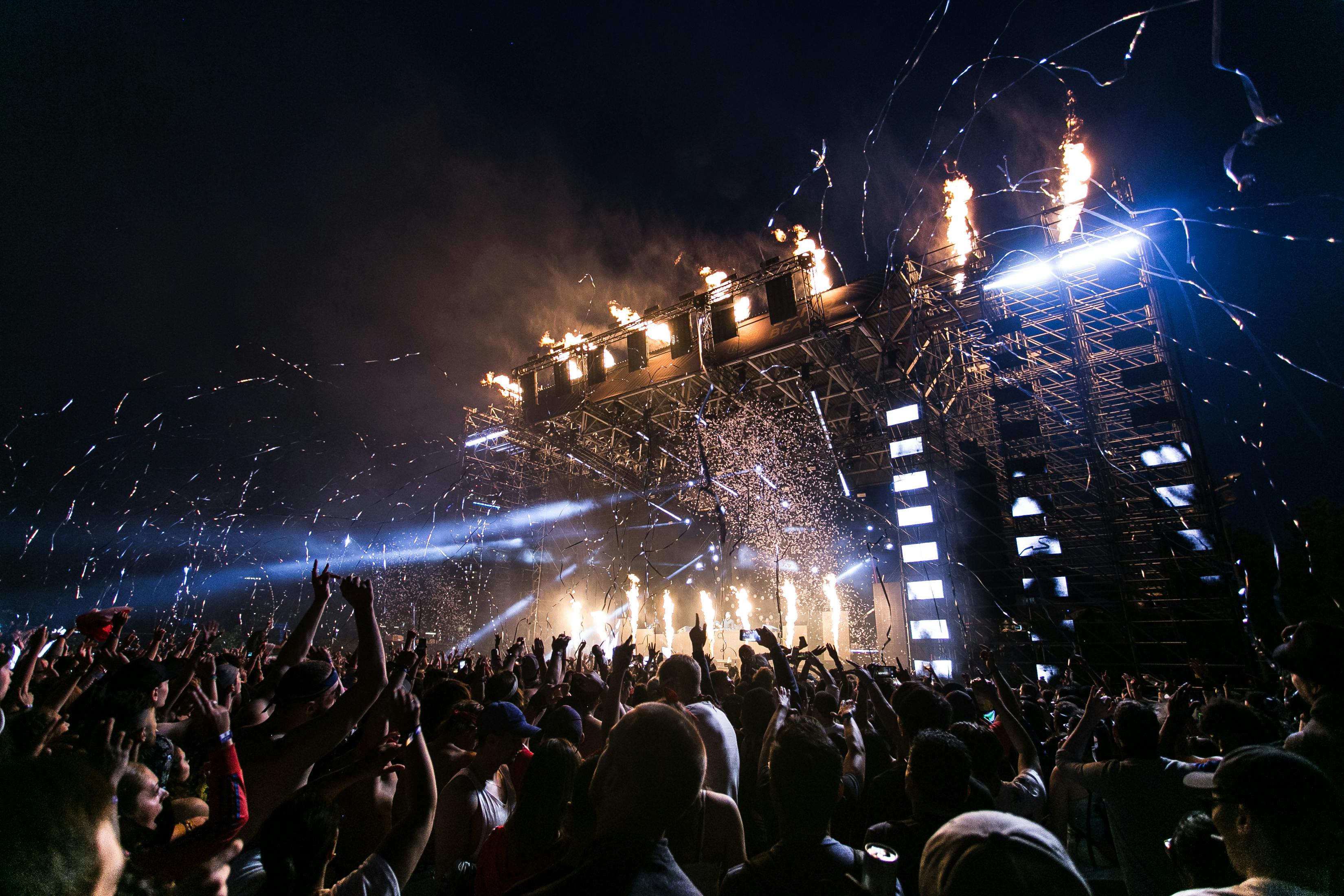 CapeTown water Front Rave